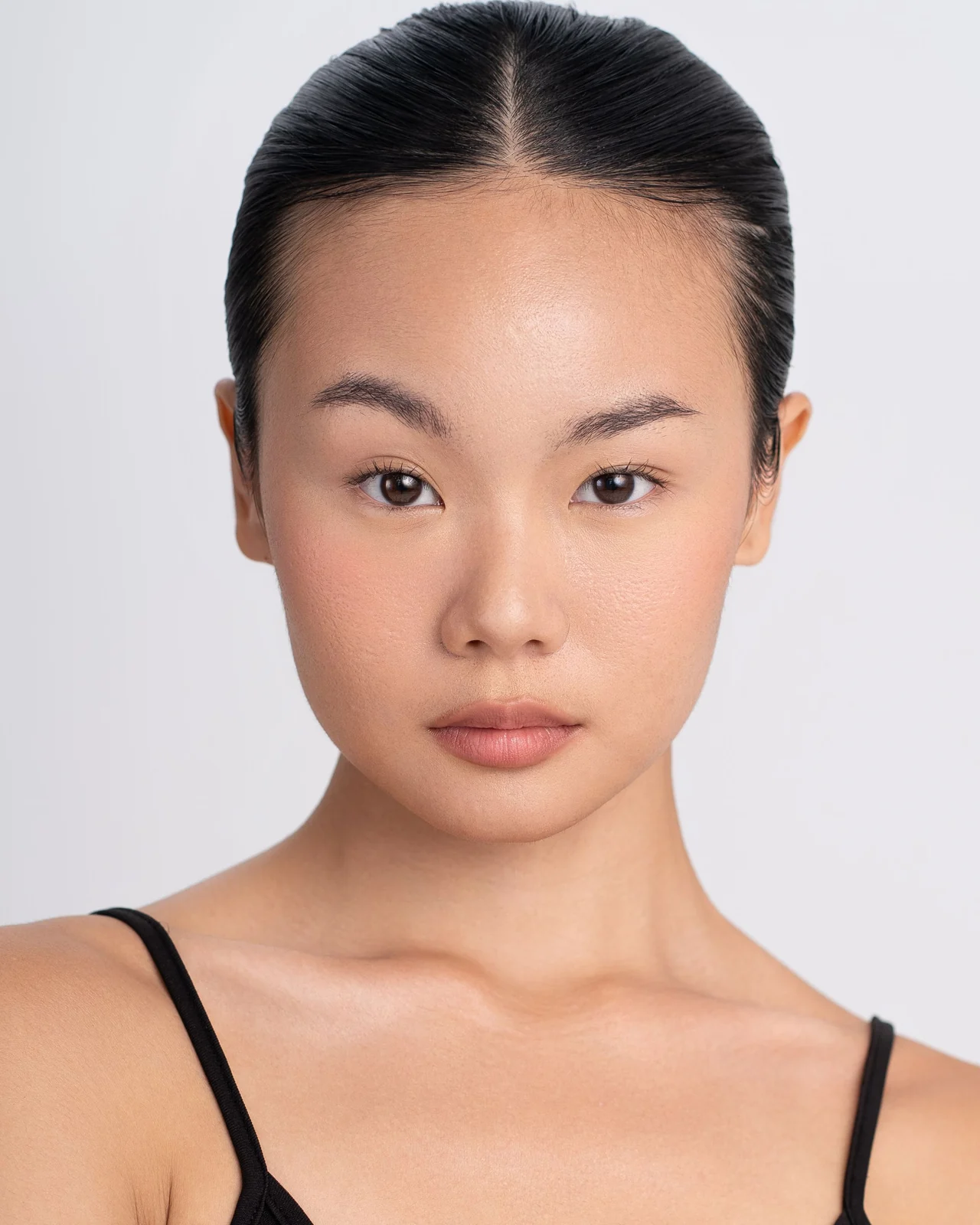 Sample portrait photograph for trying the makeup studio